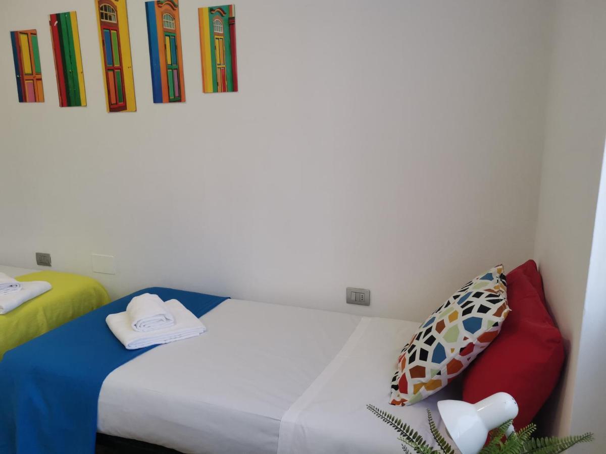 Bnbook Trilo Mind Rho Trilocale Con 2 Camere E 2 Bagni Exterior foto